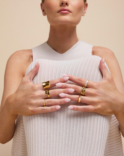 Anne Ring
