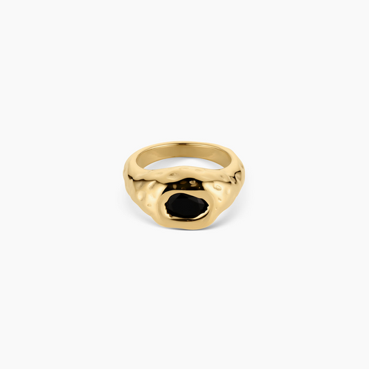 Astrid Ring
