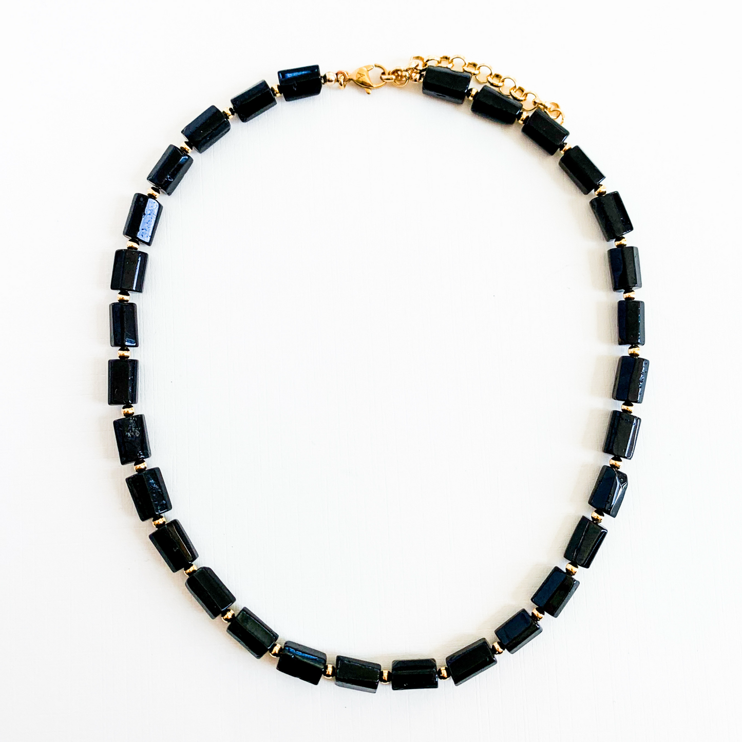 Noire Necklace