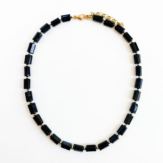 Noire Necklace