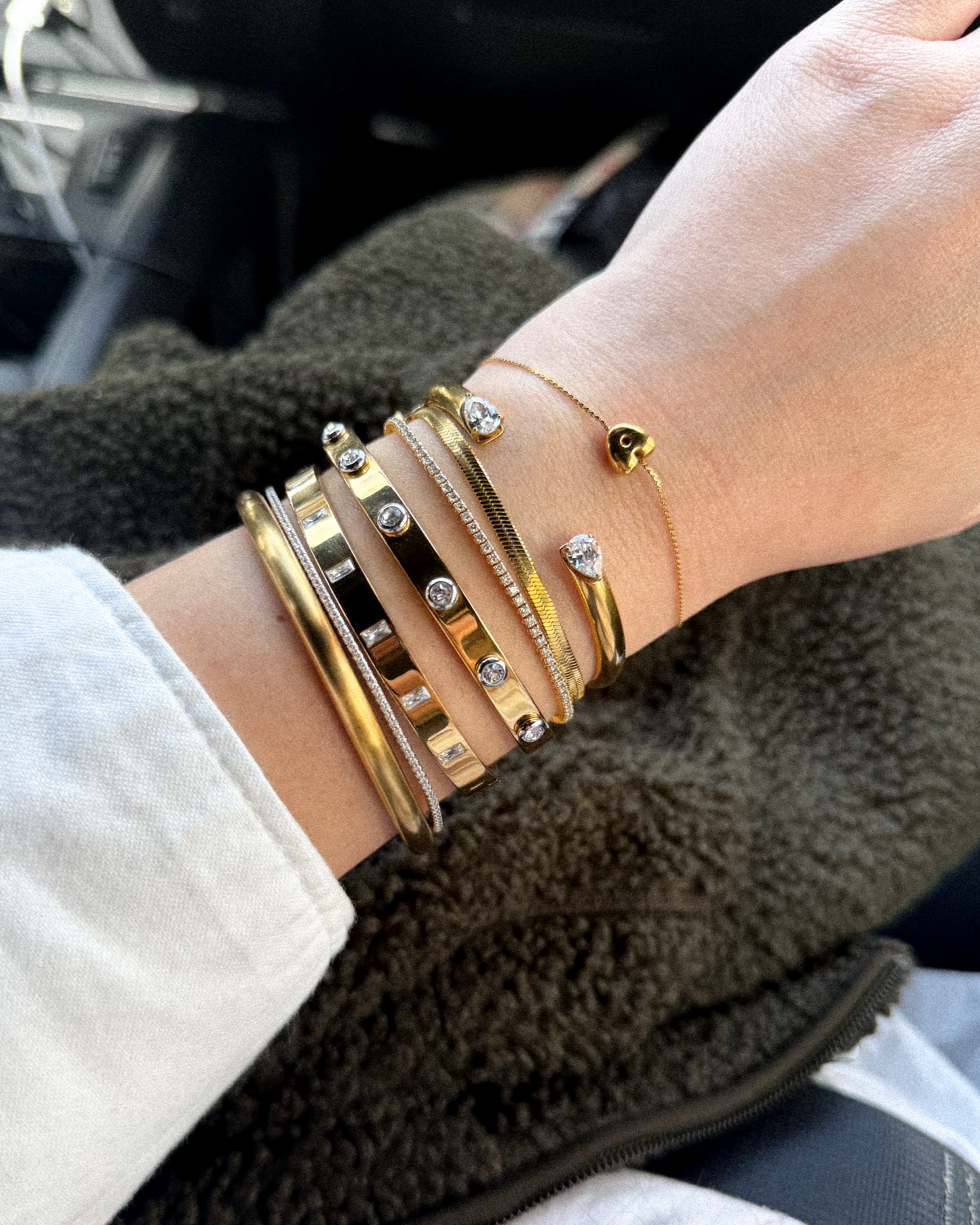 Bubble Initial Bracelet